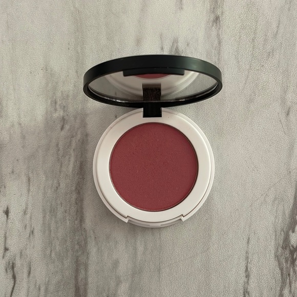 Lily Lolo Pressed Mineral Blush - Picture 2 of 5